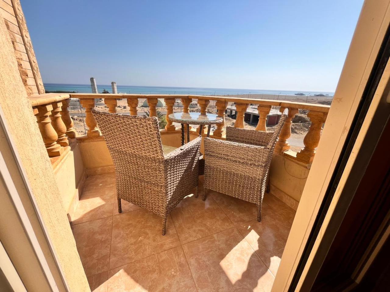 Hotel Reef House